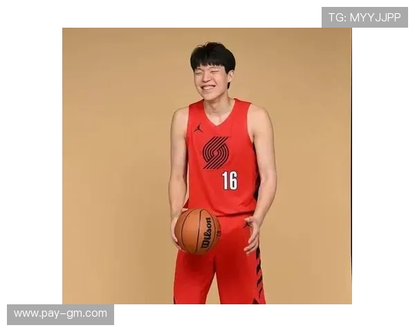 媒体人分析杨瀚森在新秀中表现平平中锋位置逐渐被潮流冷落